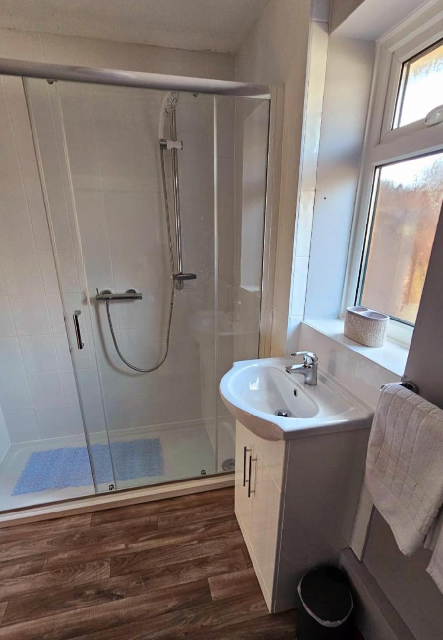 Number 6 In Holiday home *