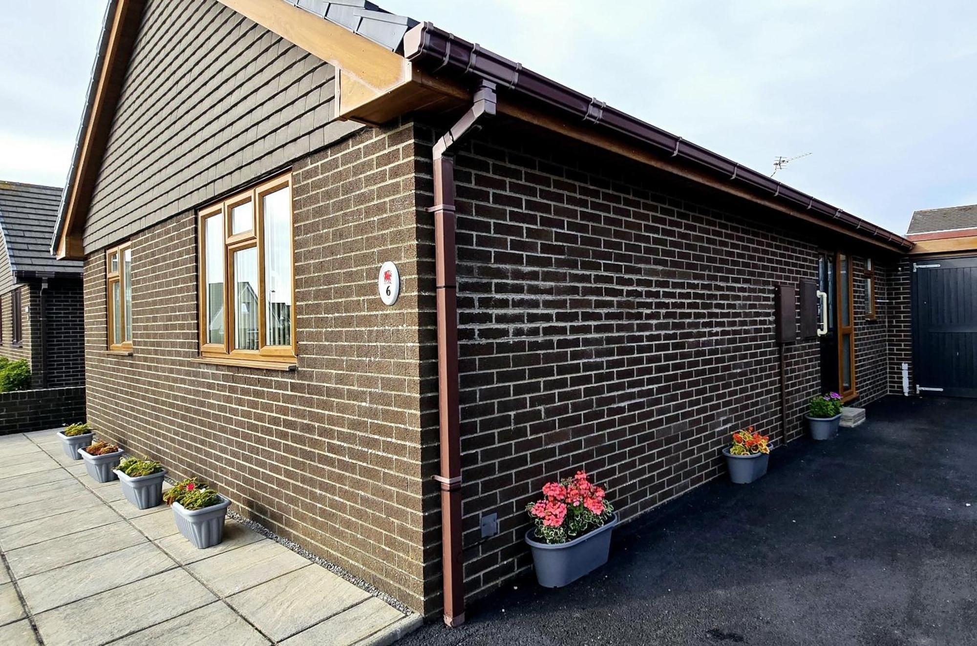 Holiday home Number 6 In
